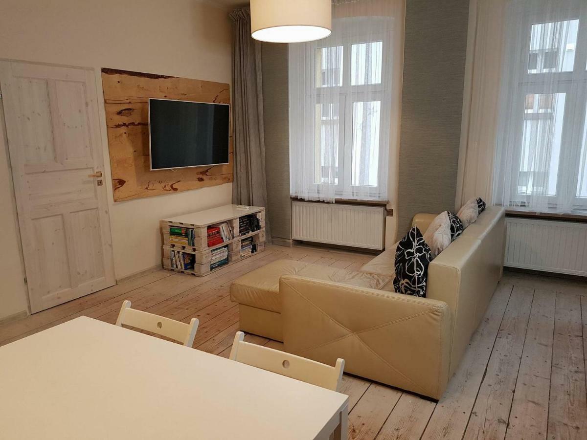 Apartament Zwyciestwa Gliwice Bagian luar foto